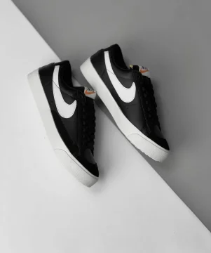 Nike Blazer - اسود صح ابيض