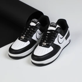 NIKE AIR FORCE