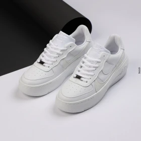 NIKE Women's Air Force 1 True Low