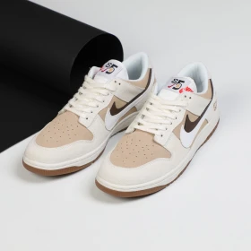 NIKE DUNK LOW SE ULAD