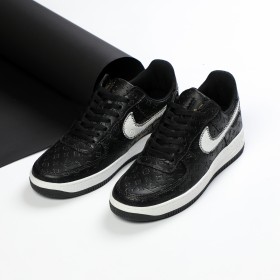 Louis Vuitton Nike Air Force 1 Low