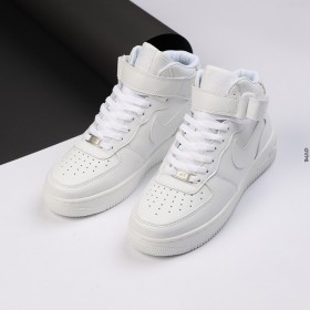 NIKE AIR FORCE 1 MID 07