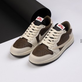 NIKE AIR JORDAN 1 LOW DUNK
