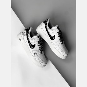 Nike air force 1 X Louis Vuitton - ابيض صح  اسود
