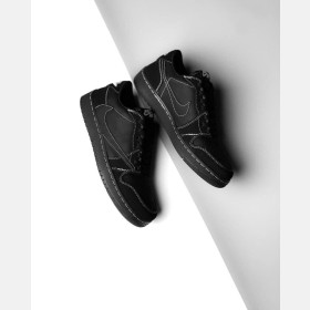 Nike Jordan 1 low x travis scott - اسود ساده مط