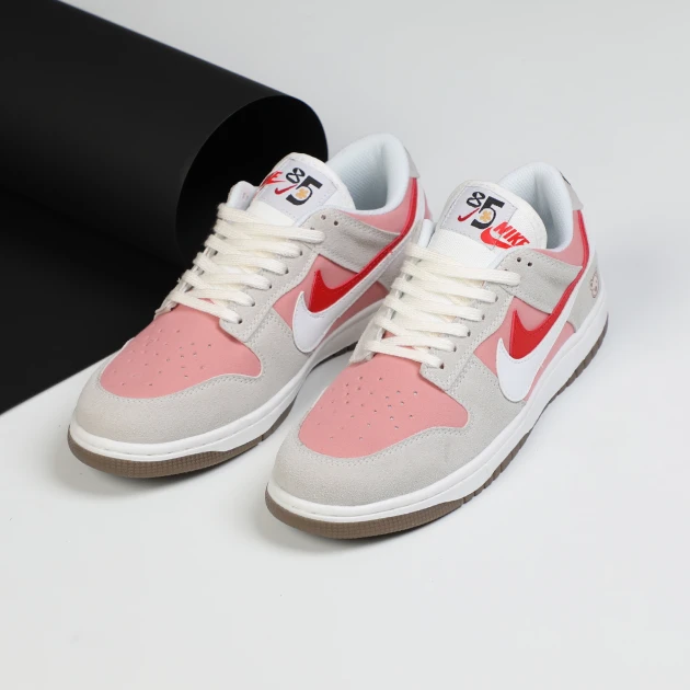 NIKE DUNK LOW SE ULAD