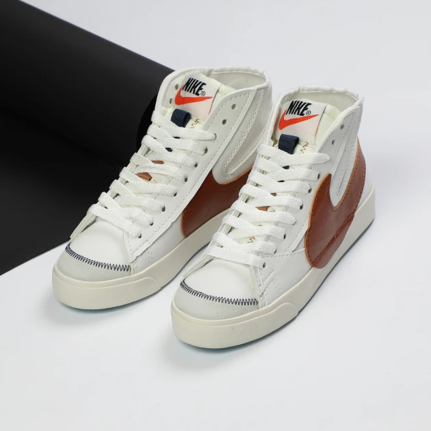 ‏Nike Blazer Mid 77 Jumbo
