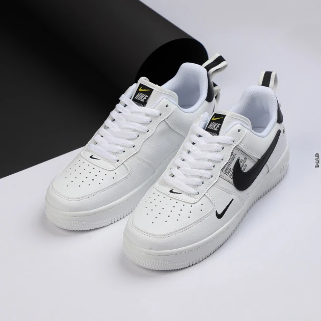 NIKE AIR FORCE 1 '07 LV8 UTILITY