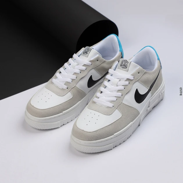 NIKE AIR FORCE 1 PIXEL